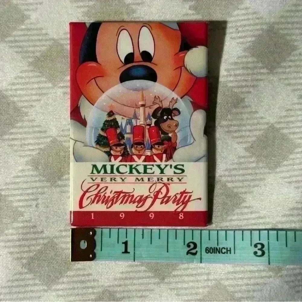 Vintage Mickey's Very Merry Christmas Party 1998 Rectangular Pin - Picture 4 of 5